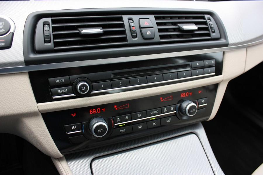  BMW 535d xDrive 2014 года  (фото 11 из 23)